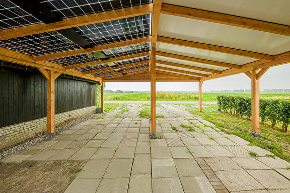 Solar Carport Aduard - Semi transparante panelen